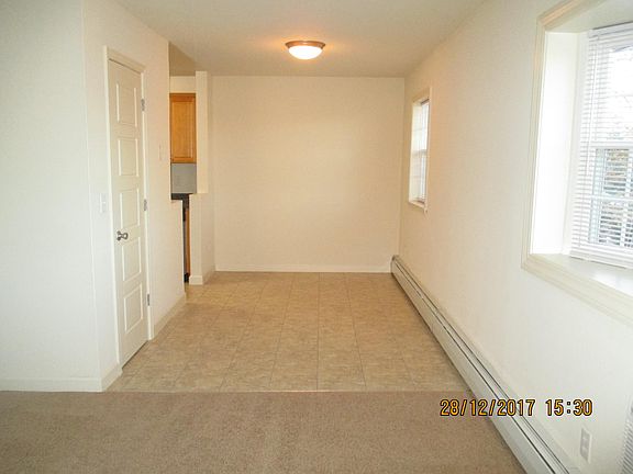 4th image of 20 Hasbrouck Dr APT G