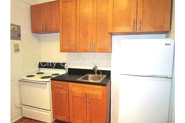 Rented by City Connections Realty | media 26