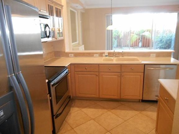5th image of 6281 Crescent Lake Way #6281