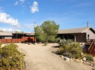 8283 Via Rocosa Rd, Joshua Tree, CA 92252