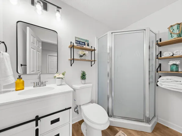 211 Ajax Dr, Fort Walton Beach, FL 32548