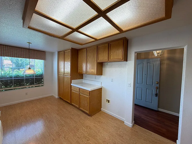 6400 Silver Hawk Way — Photo 6