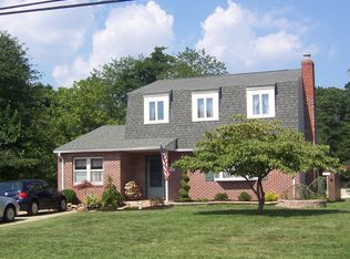 524 Marlboro Rd, Old Bridge, NJ 08857