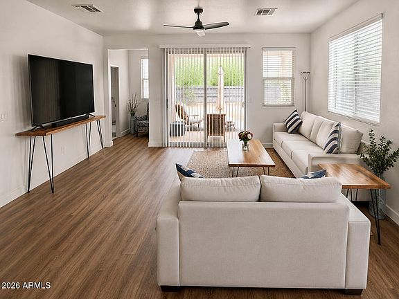 5th image of 2334 E LEVI Drive