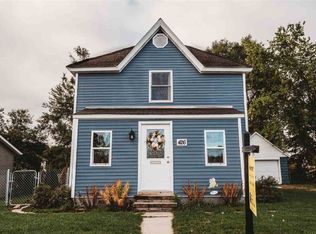 426 W Oneida St, Portage, WI 53901