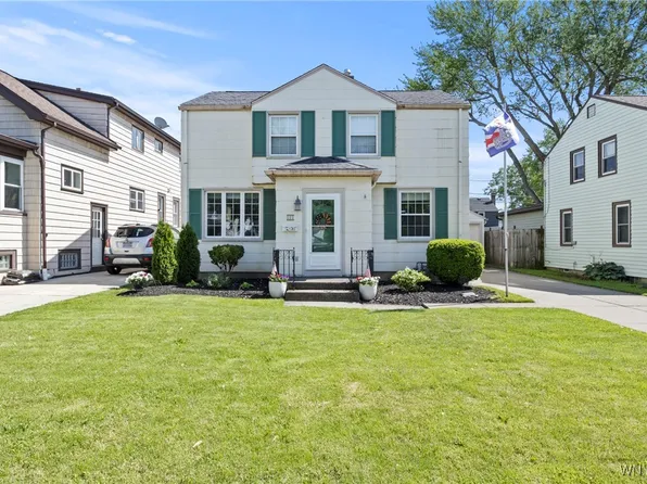 111 Legion Dr, Buffalo, NY 14217