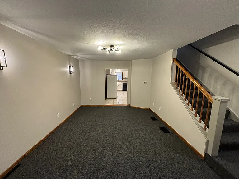 428 Cherry St — Photo 4