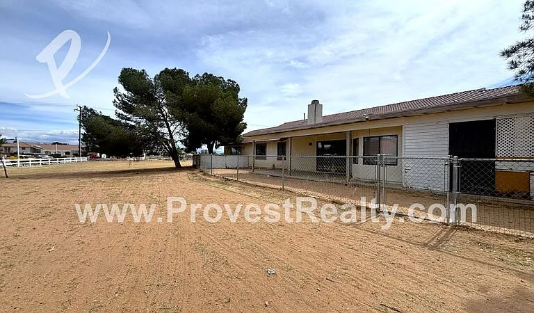 14945 Flathead Rd — Photo 30