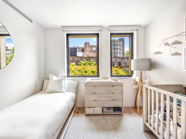 90 Furman Street image 10 of 21