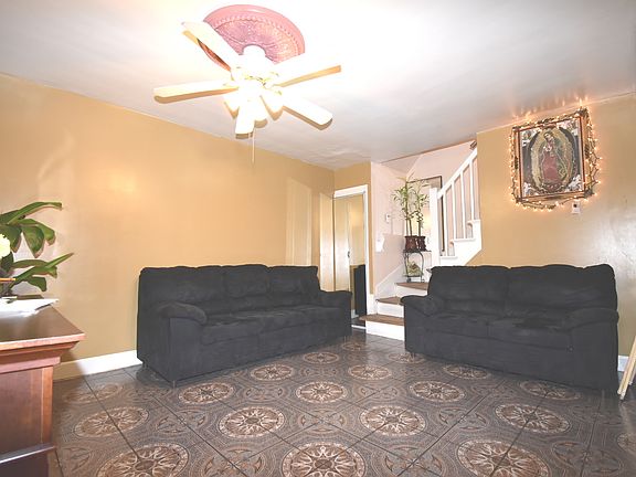 4th image of 10855 S Avenue O