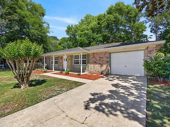 4th image of 313 Pontevedra Ln