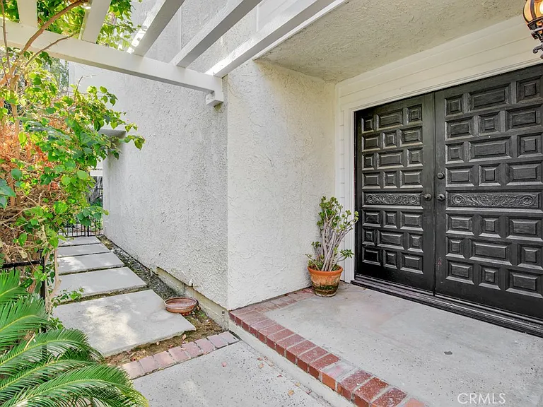 23450 Park Hermosa — Photo 14