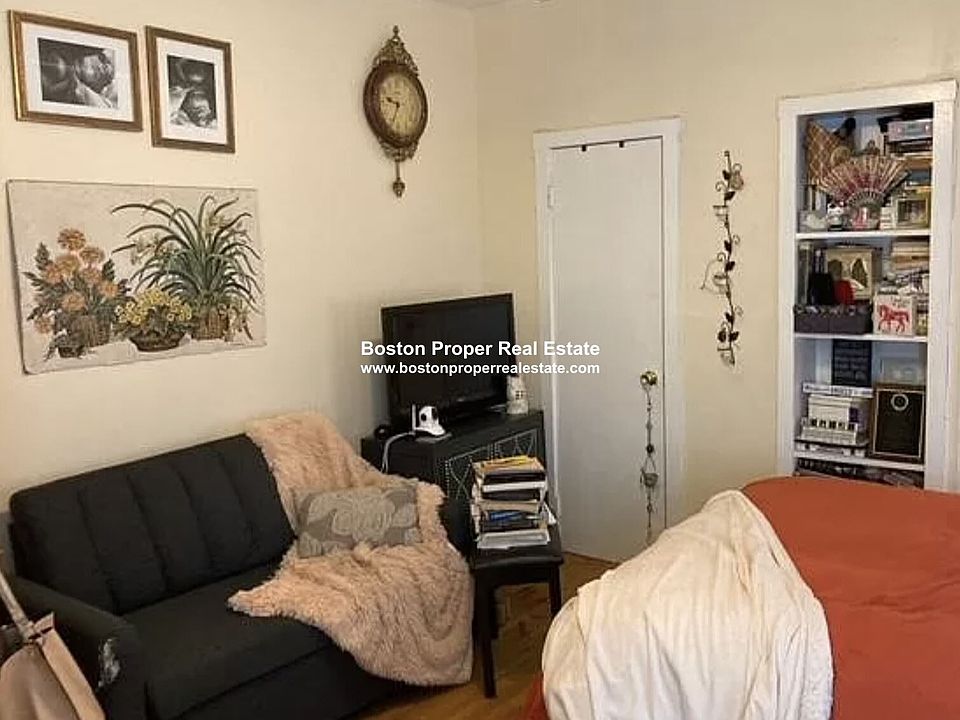 108 Myrtle #3 Boston - Beacon Hill Unit Photo 3