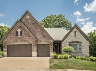 770 Village View Circle St, Saint Albans, MO 63073