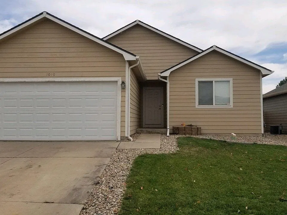 1050 Berwick Ct