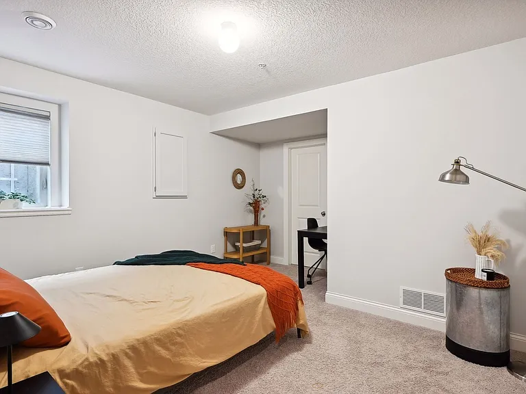 8329 Goldenrod Ln N — Photo 20