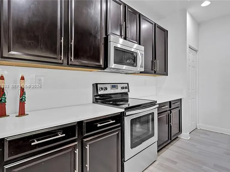 14749 SW 9th St #3110 — Photo 8