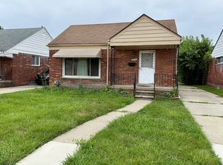 22771 Saxony Ave, Eastpointe, MI 48021