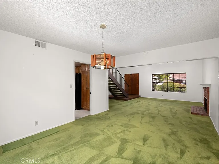 5 Carol Pine Ln — Photo 14
