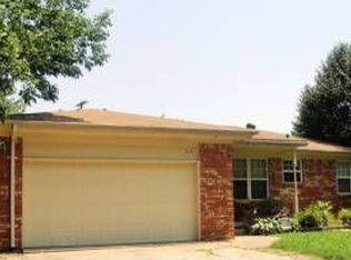 613 E Houston Dr, Broken Arrow, OK 74012