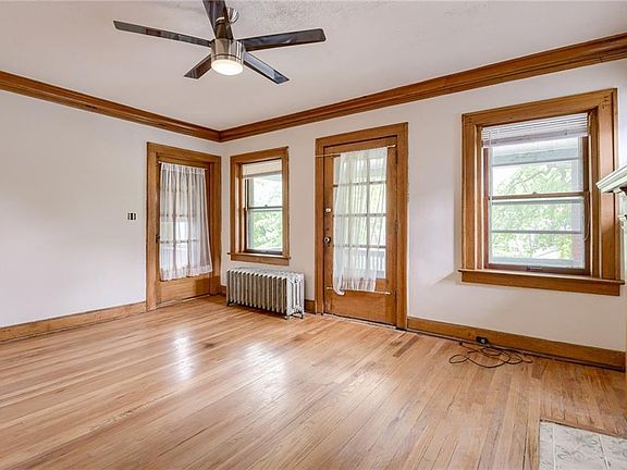 2nd image of 5436 Virginia Ave