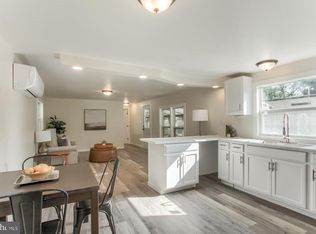 37 Creekside Ln, Carlisle, PA 17015