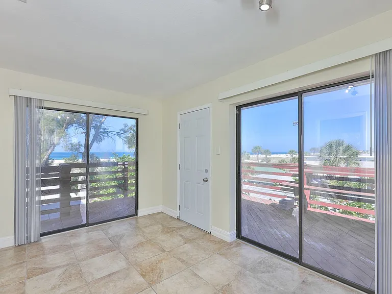 10220 Gulf Blvd #1 — Photo 18
