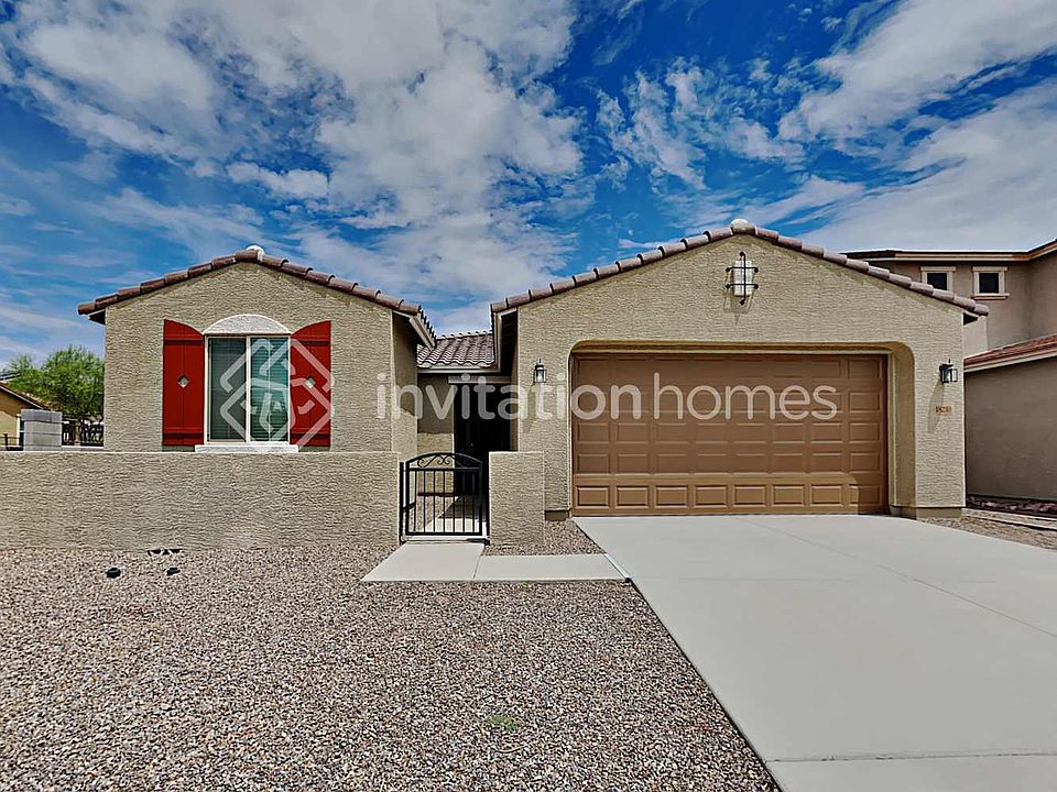 1st image of 18210 W Carlota Ln
