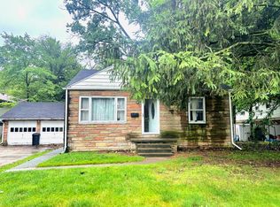 6913 Brint Rd, Sylvania, OH 43560