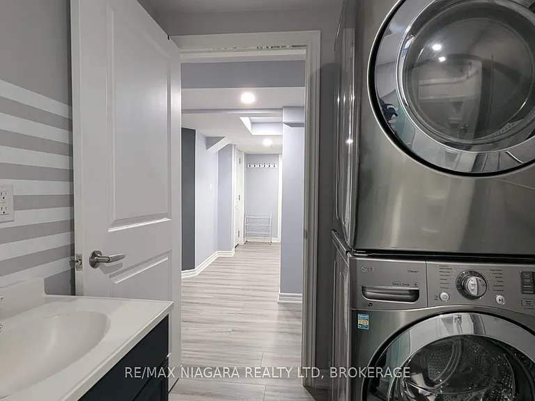 5622 Osprey Ave #LOWER — Photo 8
