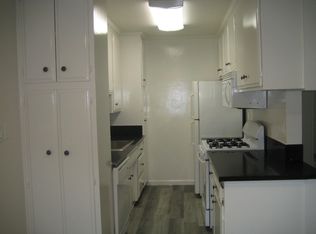 4521 Colfax Ave APT 106, North Hollywood, CA 91602