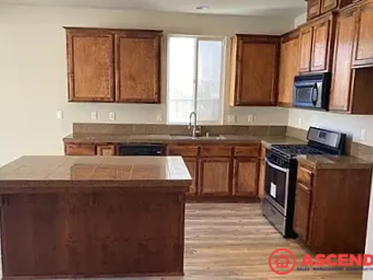 11716 Starlight Dr — Photo 4