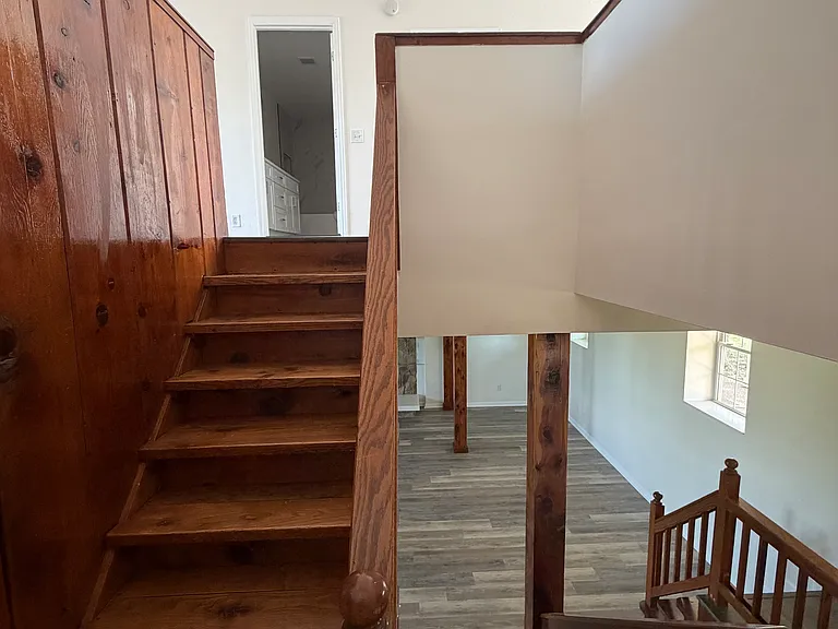108 Crestview Dr — Photo 35
