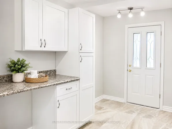 14 Glen Everest Rd, Toronto, ON M1N 1J3