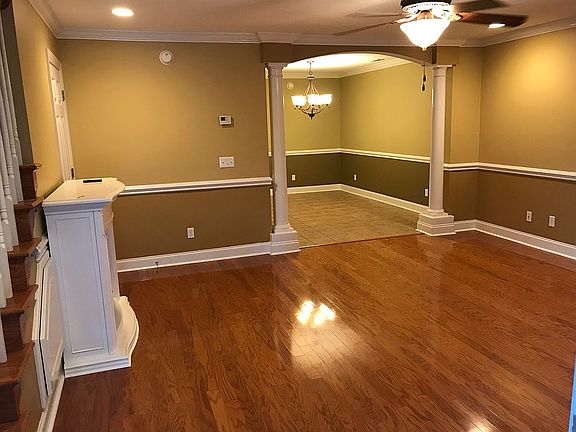 3rd image of 3630 Brass Lantern Way
