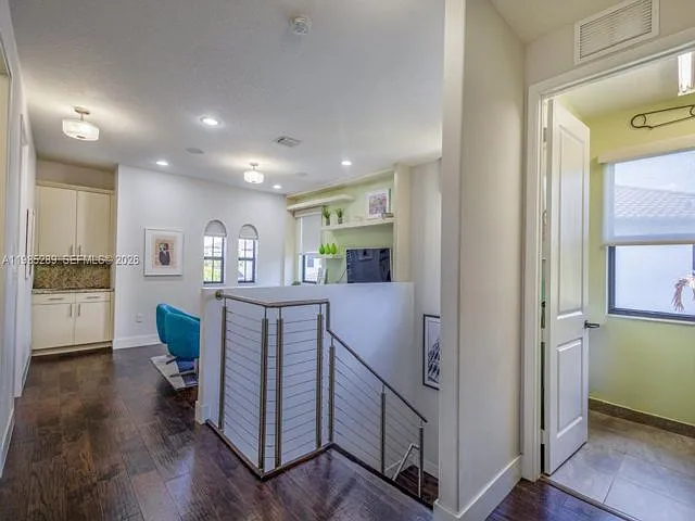 9602 W 35th Ln — Photo 3