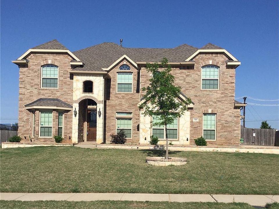 1st image of 909 Sunrise Dr