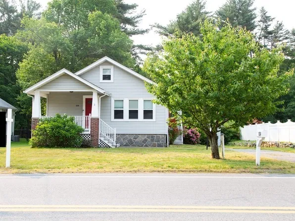 104 Central St, South Easton, MA 02375