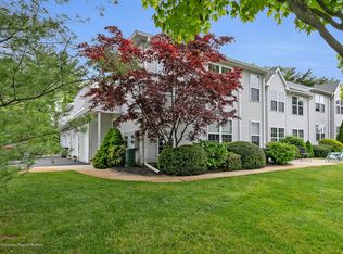 212 Tennis Ct, Wall Township, NJ