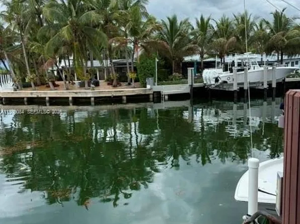 2430 NE 135th St, North Miami, FL