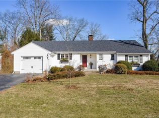 82 Brookmoor Rd, West Hartford, CT 06107