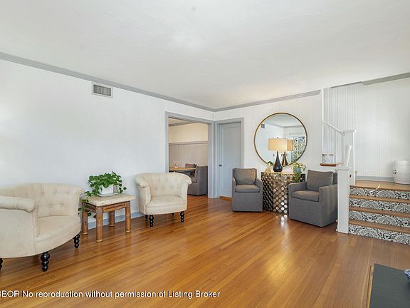 5th image of 4211 Washington Rd