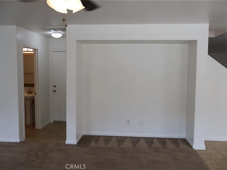 45010 Promise Rd — Photo 11