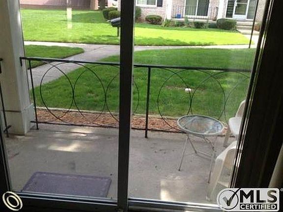 2nd image of 37098 Camelot Dr APT 3
