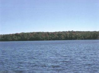 13 Lehigh Rd, Gouldsboro, PA 18424