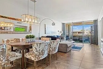 2 bed, 2.0 bath, 1066 sqft, $2,700 — Photo 3
