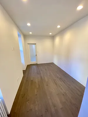 Rented by Douglas Elliman | media 14