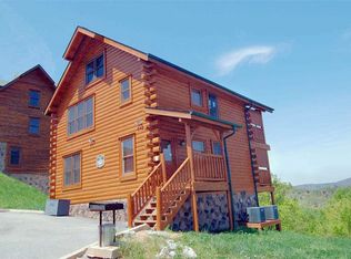 2863 White Oak Ridge Ln, Sevierville, TN 37862