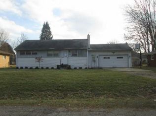 23322 Mapleview Dr, Macomb, MI 48042