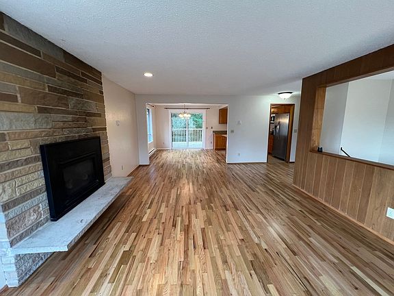 5th image of 13807 Greenwood Ave N #13807